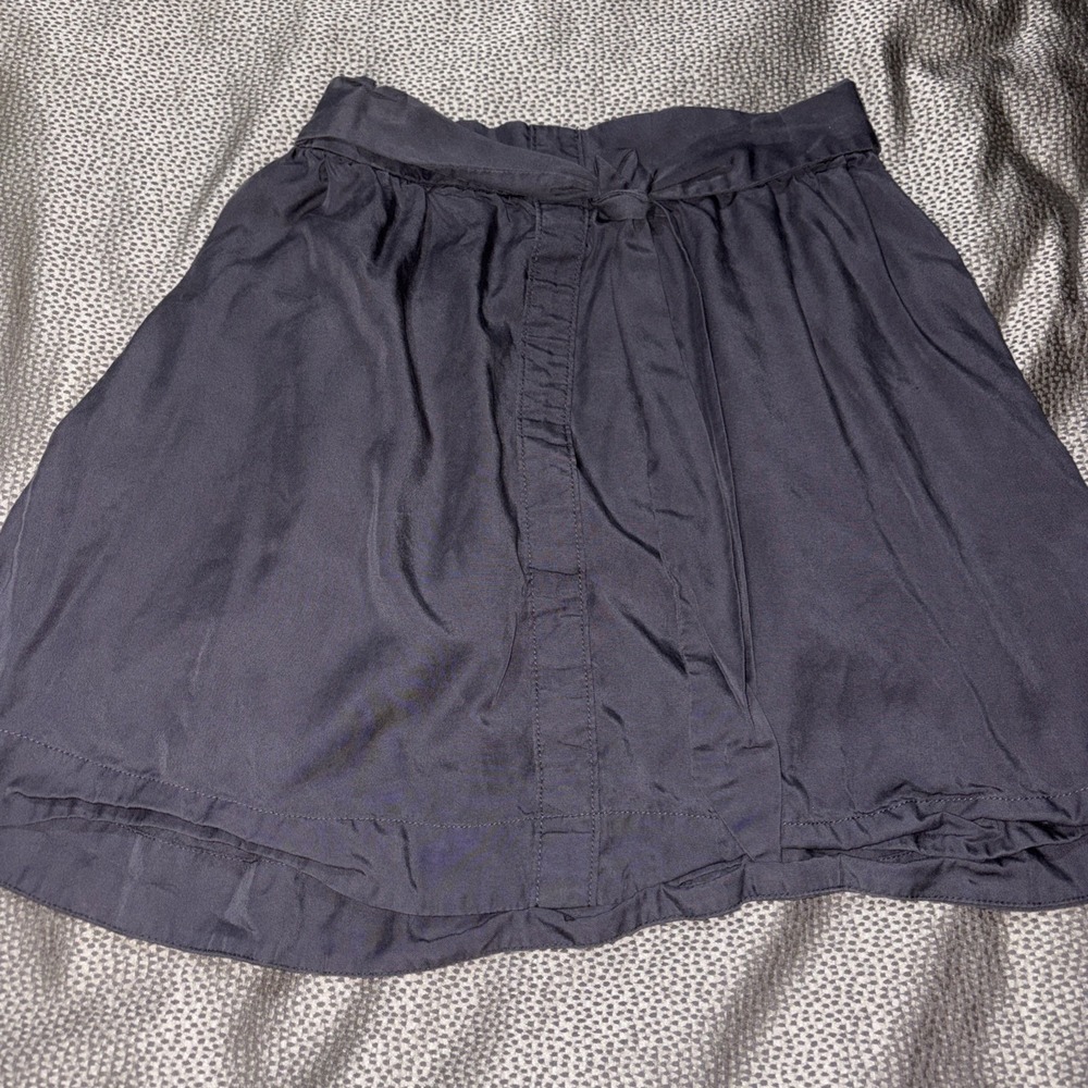 LOFT Outlet Women Gray‎ Soft Skirt Size S/P Solid Front Tie